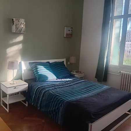 Grande Cosy Avec Kitchenette, Salle De Bain Et Wc Privatif Montpellier